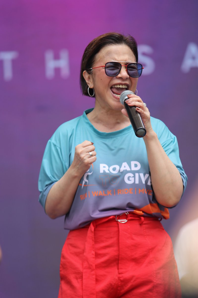MGT_RADIO's tweet photo. Listeners! Road to Give 2026 Marriott International Cluster Bandung berhasil mengumpulkan donasi Rp80 juta untuk Bandung Cancer Society. Charity run di Balai Kota Bandung ini diikuti 1.200 peserta dengan semangat #HopeInEveryStep.

#MGTRADIO #RoadToGive2026 #Bandung https://t.co/zgsnXkzEOE
