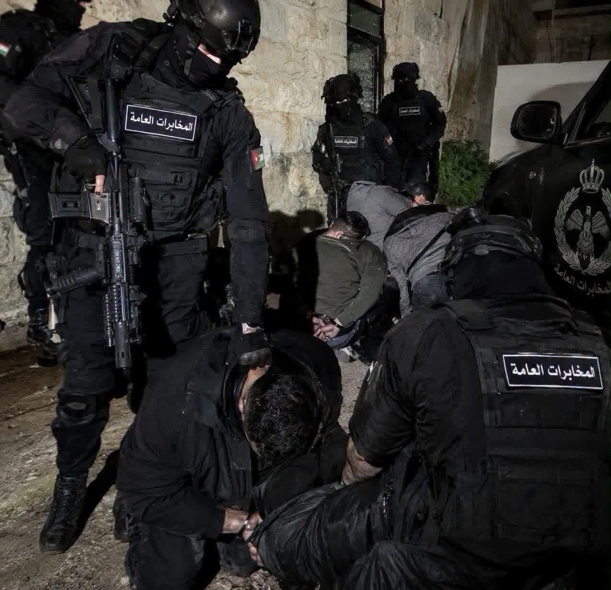 mohdsdkamal's tweet photo. كل الشكر لنشامى الأمن العام والمخابرات العامة والجيش العربي على جهودهم الجبّارة.
الله يرحم شهداءنا ويجعل مثواهم الجنة، ويحمي الأردن وقيادته وشعبه من كل شر.
حفظ الله الأردن 🇯🇴 
#الكرك #الاردن https://t.co/9PG41XP59I