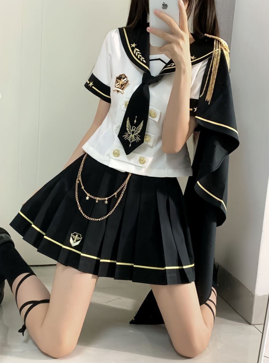 Maidens_Reve's tweet photo. 💕Maiden's Rêve プレゼントキャンペーン°˖✧
🎁星章のインペリアル軍服セーラーセットアップ🎁　💗アイテム詳細はリプ欄へ💗

🎀参加条件🎀
@Maidens_Reveをフォロー＆リポスト
締切：11/26
❣希望サイズ・カラーをコメント／
引用リポストで当選率UP❣ https://t.co/yLdfCZ6LlR