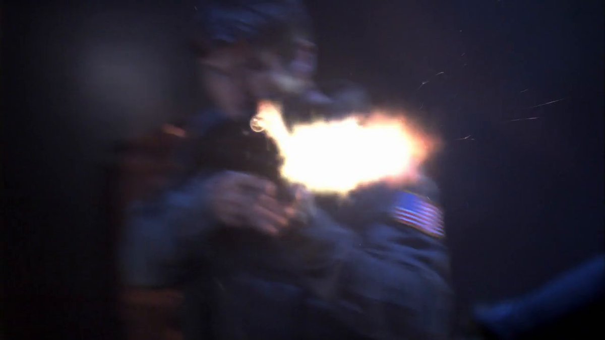 EverySGAFrame's tweet photo. #SaveStargate Stargate Atlantis - S1E20 'The Siege Part 2' Frame 1355 https://t.co/r7D3w2UIES