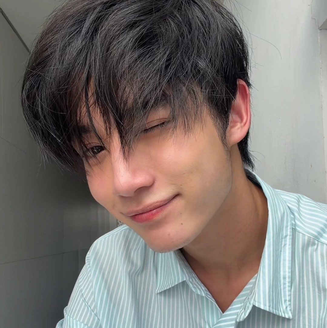 dearmrbambi's tweet photo. 🥺💘 https://t.co/jITw7QdBsl