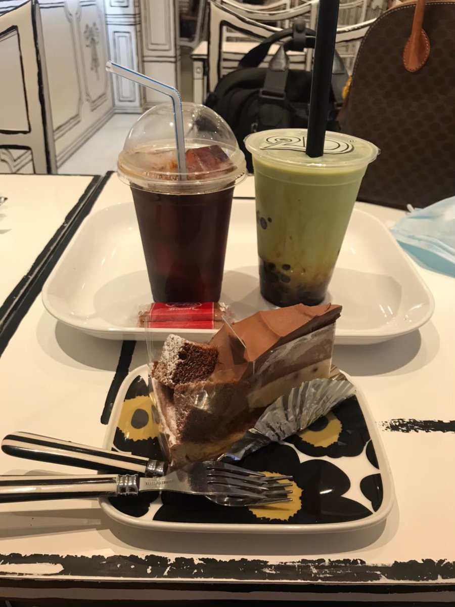 roganee_'s tweet photo. たぬきちゃんたちご飯食べてたんで

デザート食べなきゃ

たぬき　たぬき　たぬき　たぬき　たぬき　たぬき　たぬき　たぬき　たぬき　たぬき　たぬき　たぬき　たぬき　たぬき　たぬき

日本　日本　日本　日本　日本　日本　日本　日本
日本　日本　日本　日本　日本　日本　日本　日本

沢山食べて雨の中でも頑張ってね〜