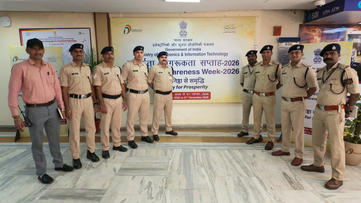 GoI_MeitY's tweet photo. Prior to the pledge, Shri Krishan Kumar Singh, Joint Secretary &amp; Chief Vigilance Officer (CVO), MeitY, addressed the gathering and highlighted the importance of integrity, transparency and ethical conduct in public service. https://t.co/in2d0cqPaN