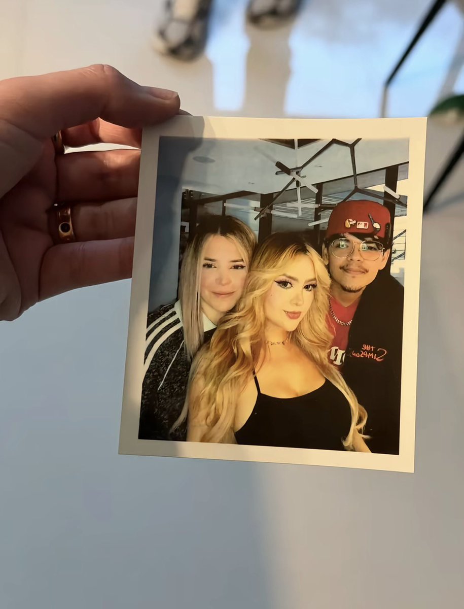 xincuak's tweet photo. Sin importar que Komanche no haya sido la mejor persona, nadie merece esas olas de hate que él sufría, cómo estarán Ari y Rivers que fueron muy cercanas a él, cuiden lo que digan y fomenten por internet porque nunca sabrás lo fuerte que puede llegar a afectar a una persona https://t.co/PIIXfV7YTP