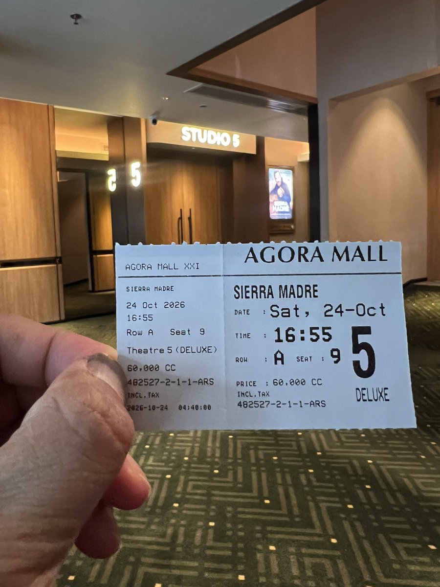 ramenow's tweet photo. An intense #action #thriller directed by #JustinChadwick, starring #KieferSutherland as Captain #JordanWright, whose trip to #Mexico turns into a #deadlybattle against a ruthless #cartel. Packed with #explosivegunfights, #suspense & #survivaldrama, #SierraMadre delivers a tense atmosphere & a gripping fight for survival. #Chadwick brings the action to life, while #Sutherland delivers his signature toughness and commanding screen presence!🔥💥🎬
#SierraMadreMovie #SierraMadreFilm #KieferSutherland #ActionThriller #MovieReview #Cinema #AgoraMall #Jakarta @cinema21 @RealKiefer