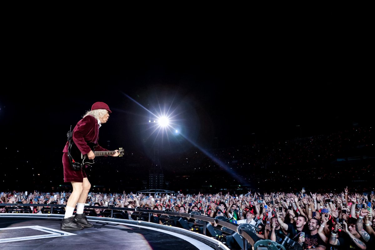 acdc's tweet photo. Estádio do MorumBIS - São Paulo, Brazil - 4 March 2026 #PowerUpTour 📸 @ChristieGoodwin https://t.co/gzR4WC6mDn