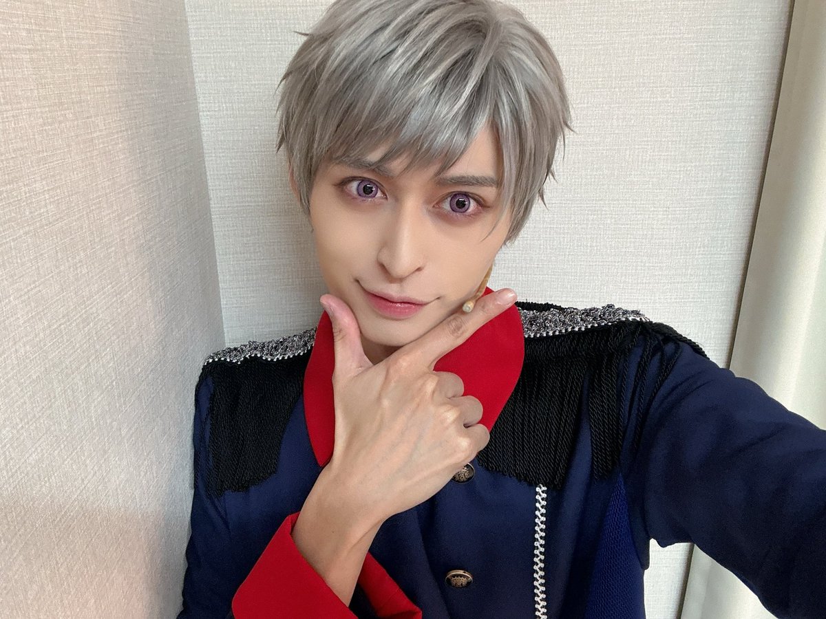 C1Wo705's tweet photo. 10th Anniversary
ミュージカル「ヘタリア〜World☆Starts～」
大阪千秋楽ありがとうございました✨✨
楽しかったーー！！！
大阪公演で頂いたパワーを糧にして頑張っていきます！！！
これからの公演も是非、応援してね✨✨

東京，愛知も宜しくお願いします🐣

#ヘタミュ https://t.co/X0yF0V4pEb