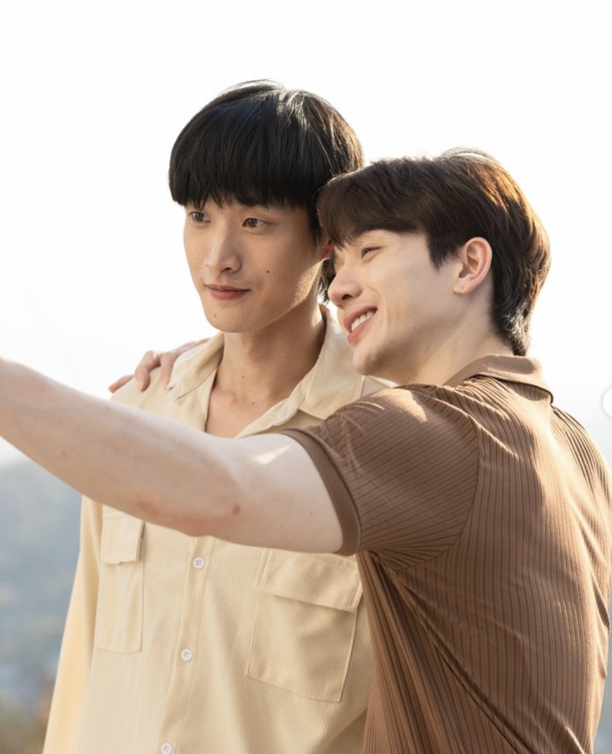fanclubnation's tweet photo. @netflixth ขอบ อสตงตง คะพี่ Netflix https://t.co/oRSsEd6MB5