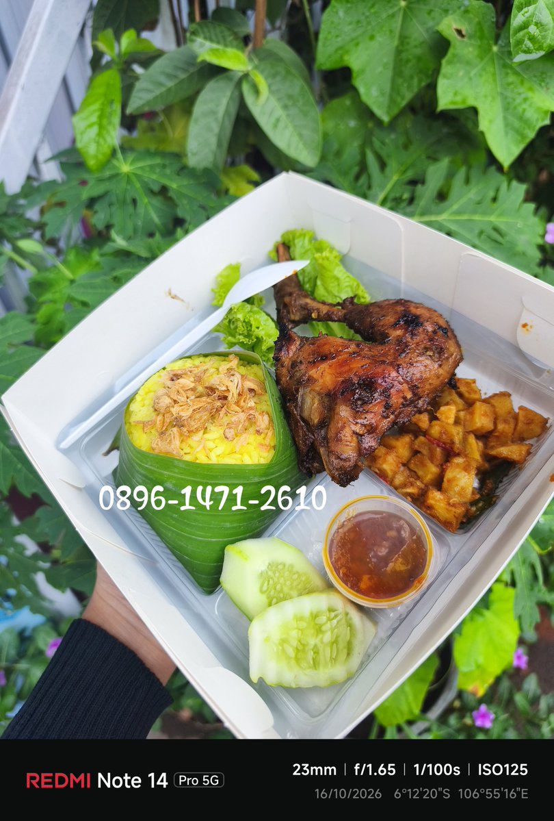 _nha19's tweet photo. Terima Pesenan Nasi Box, Nasi Kotak, Rice Bowl, Nasi Tumpeng Murah...
Harga Mulai Rp. 11.000,-
📍 Buaraan - Jakarta Timur
Siap Antar (FREE DELIVERY &amp; FREE PLASTIK)
u/ Slametan, Syukuran, dll.
WA : 089614712610
.
#NasiBox 
#NasiUduk 
#NasiAyam 
#NasiAyamBakar 
#NasiBoxMurah https://t.co/OzHfu74bRQ