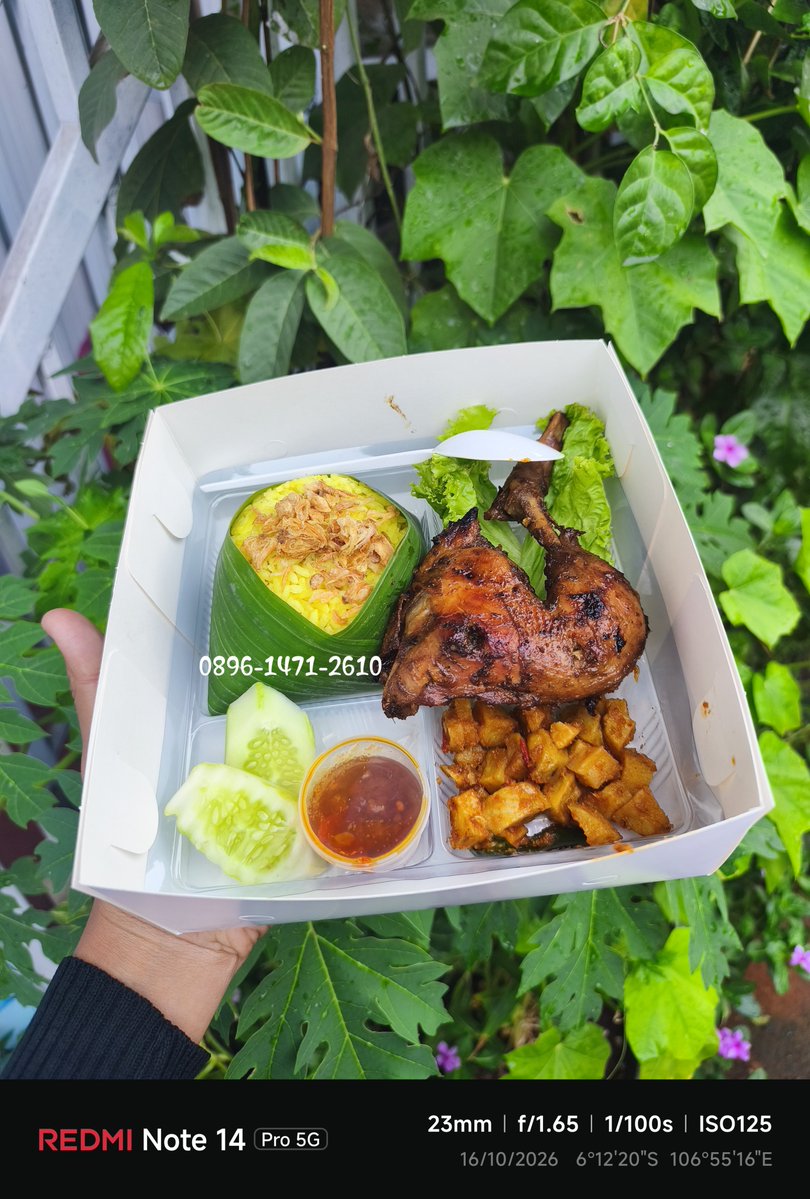 _nha19's tweet photo. Terima Pesenan Nasi Box, Nasi Kotak, Rice Bowl, Nasi Tumpeng Murah...
Harga Mulai Rp. 11.000,-
📍 Buaraan - Jakarta Timur
Siap Antar (FREE DELIVERY &amp; FREE PLASTIK)
u/ Slametan, Syukuran, dll.
WA : 089614712610
.
#NasiBox 
#NasiUduk 
#NasiAyam 
#NasiAyamBakar 
#NasiBoxMurah https://t.co/OzHfu74bRQ