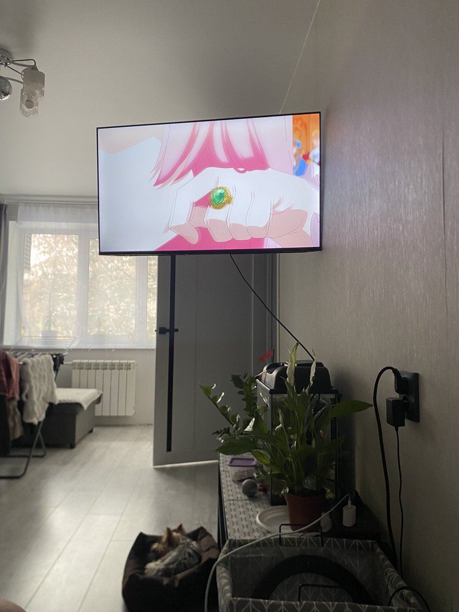 XeniaMinyard's tweet photo. Ееее пересматриваем https://t.co/2gqJTj7QGx