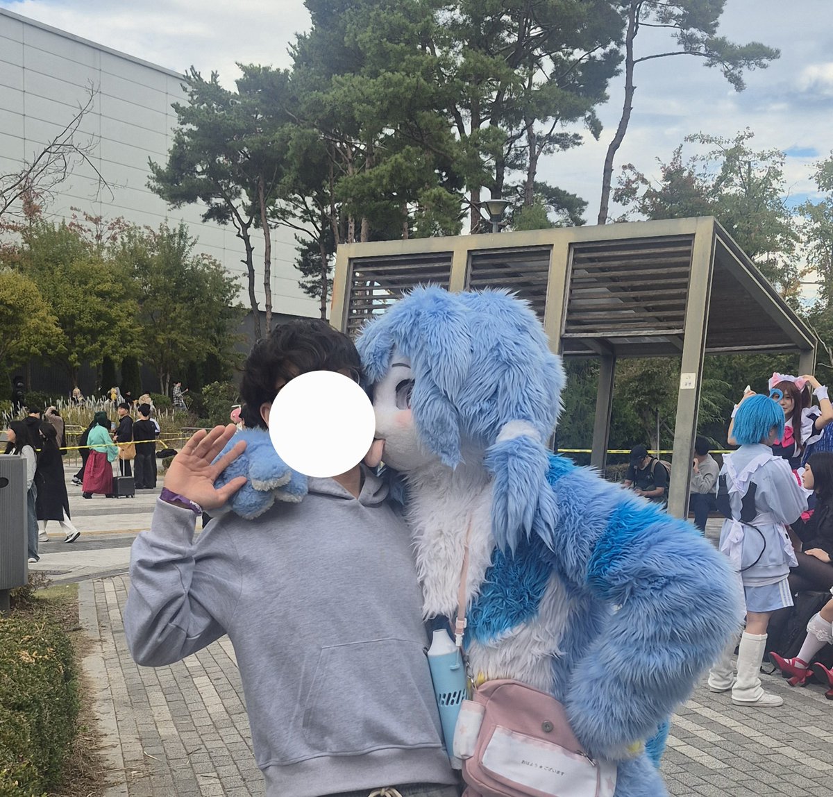 black_j0o's tweet photo. 10수코 일요일 일반인으로 다녀왔습니다!
여러 코스어분들 보면서 즐거웠고, 용기내서 사진도 부탁드렸는데 흔쾌히 승낙해주셔서 감사했던 것 같아요.
퍼 슈 트 조 아

-혹시 몰라 얼굴이 나오신 코스어분들은 제외하고 올렸습니다.
-올라간 사진도 말씀해주시면 수정하겠습니다!
#수코후기 #10수코 https://t.co/YkjED1K41E