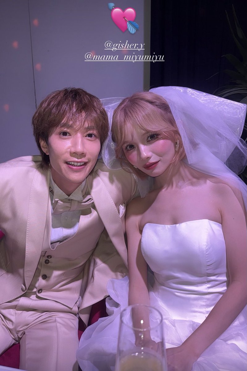 Miyu8iwgz's tweet photo. みゆみゆちゃん結婚式可愛すぎる尊い😭
お色直しでボブにしてて😭💞似合いすぎてる！！！
そしてみにぎしも相変わらず可愛い🥹💞 https://t.co/Sb09LHshYk