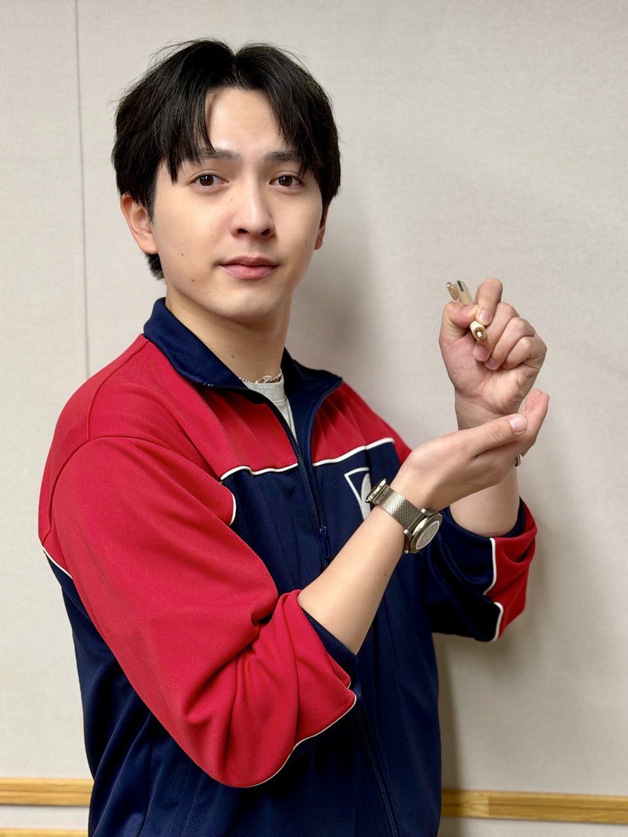 1215_luvY's tweet photo. RT @reco_thursday: ≪#吉田仁人 の #レコメン！≫   

今週のメールテーマは…
「 あなたの日常エッセイ！ 」✍️🍂… https://t.co/8DFFGnDq83