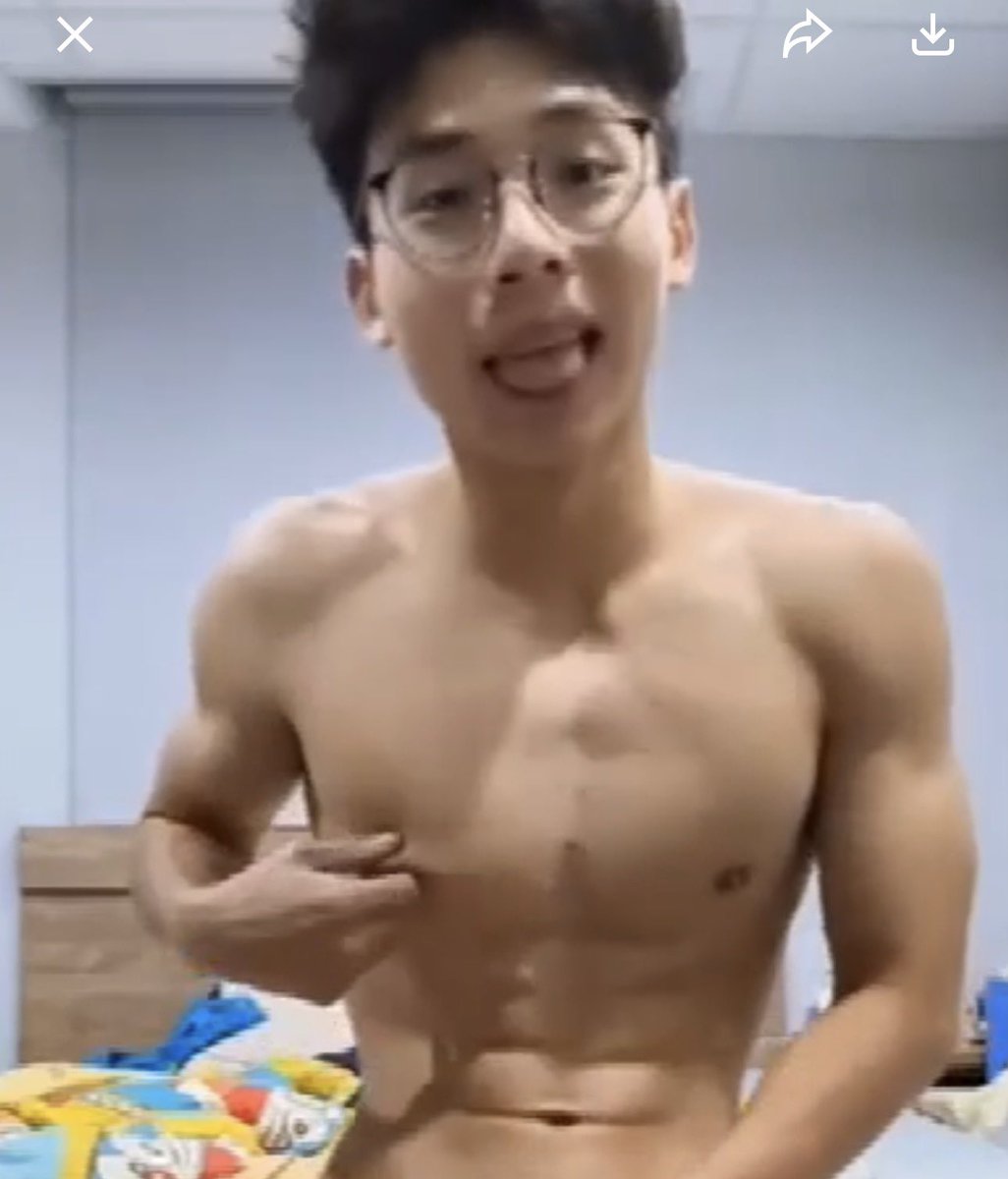 Delv845087's tweet photo. koko muscle jilatin &amp; mainin puting nya sendiri. banyak kok yang mau jilatin koh https://t.co/wvl79yOZtu