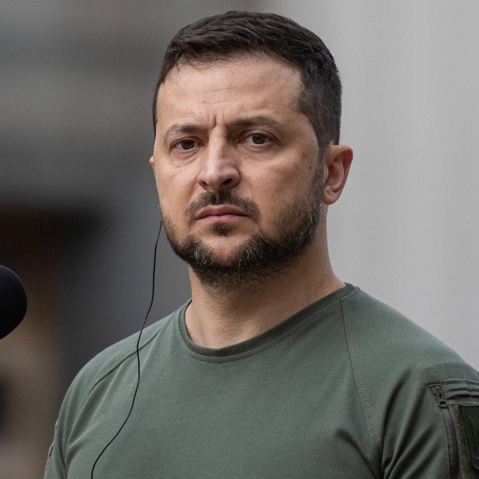 GlobeEyeNews's tweet photo. Zelenskyy says Ukraine needs €115 billion for 2027. https://t.co/I00LnUKYJh