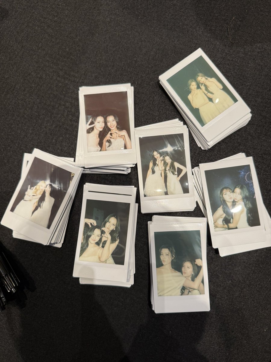 Jangthanyalux's tweet photo. จบแล้ว ที่แรก ไปกันต่ออีกหลายๆที่เลยนะ 🫶🏻🌸🌙✨ https://t.co/6rADNC9JTk