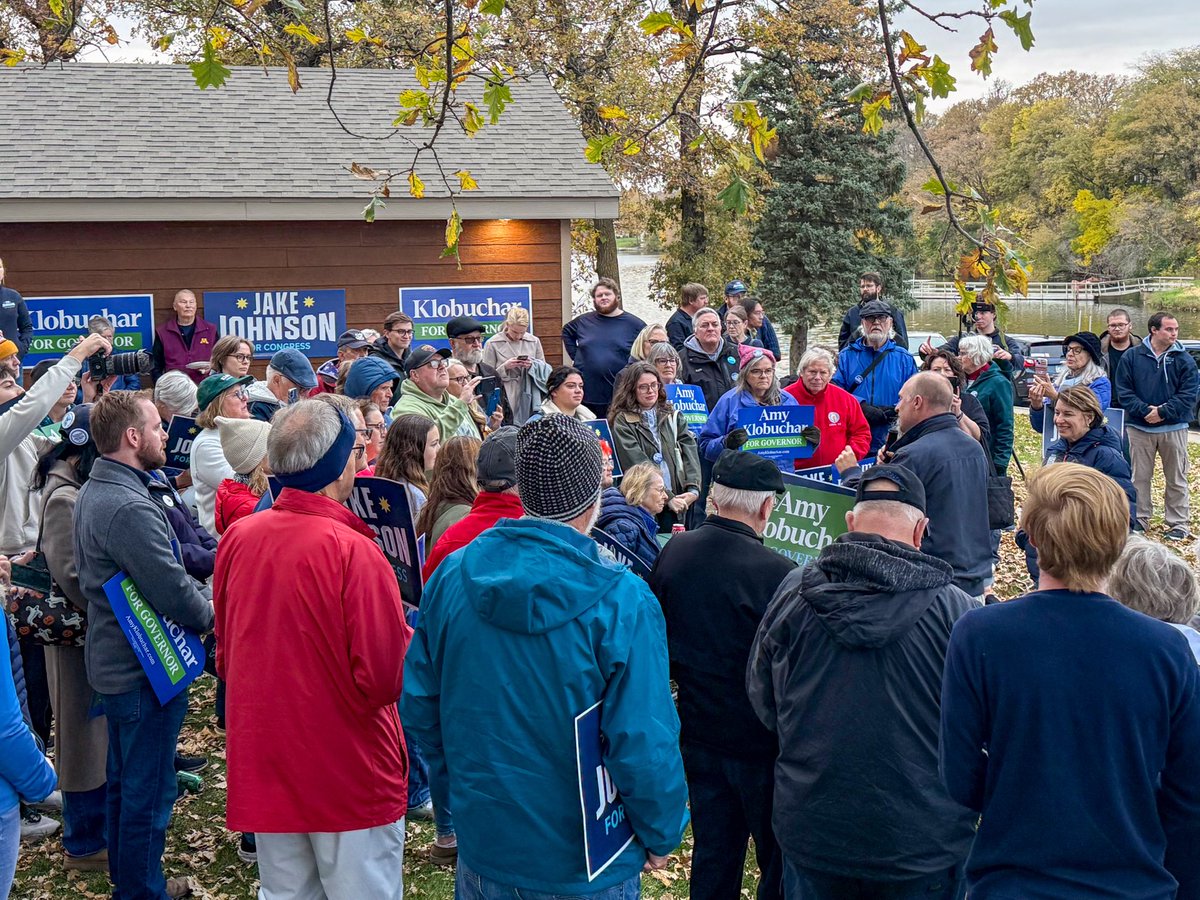 JakeJohnsonMN's tweet photo. So great to be in Fairmont last night with our next governor @amyklobuchar!

Fairmont is where we launched our campaign, so it was especially meaningful to be back to kick off the final stretch. https://t.co/q2EDLpTTPC