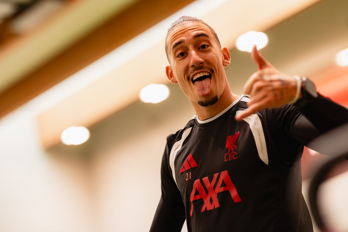 LFC's tweet photo. 🤙 https://t.co/Ot3FX7acAQ