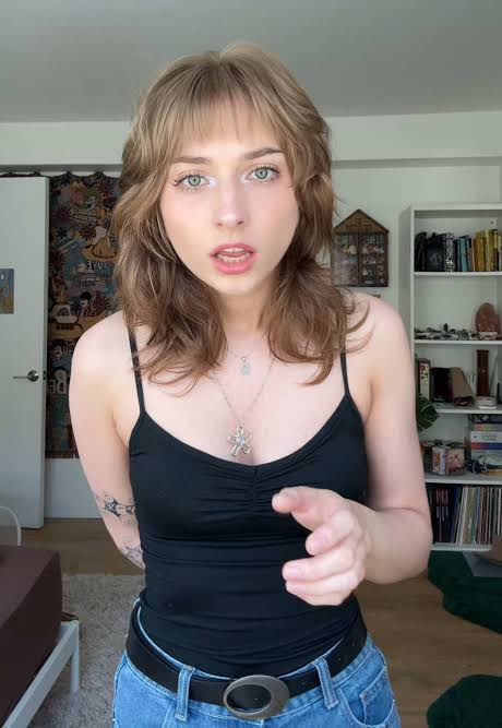 erectricgoon's tweet photo. I’d love to fuck those soupytits https://t.co/wB6emPlDLc