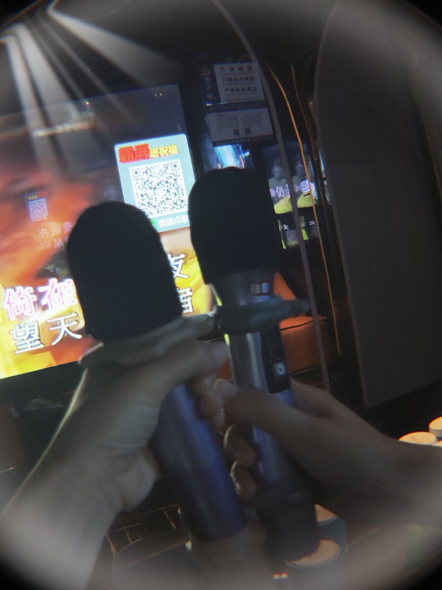 cinamoooo's tweet photo. [“サイコロの賭けで運試し！今日はチャンスを掴むぞ”]， https://t.co/oZHvp2afMB