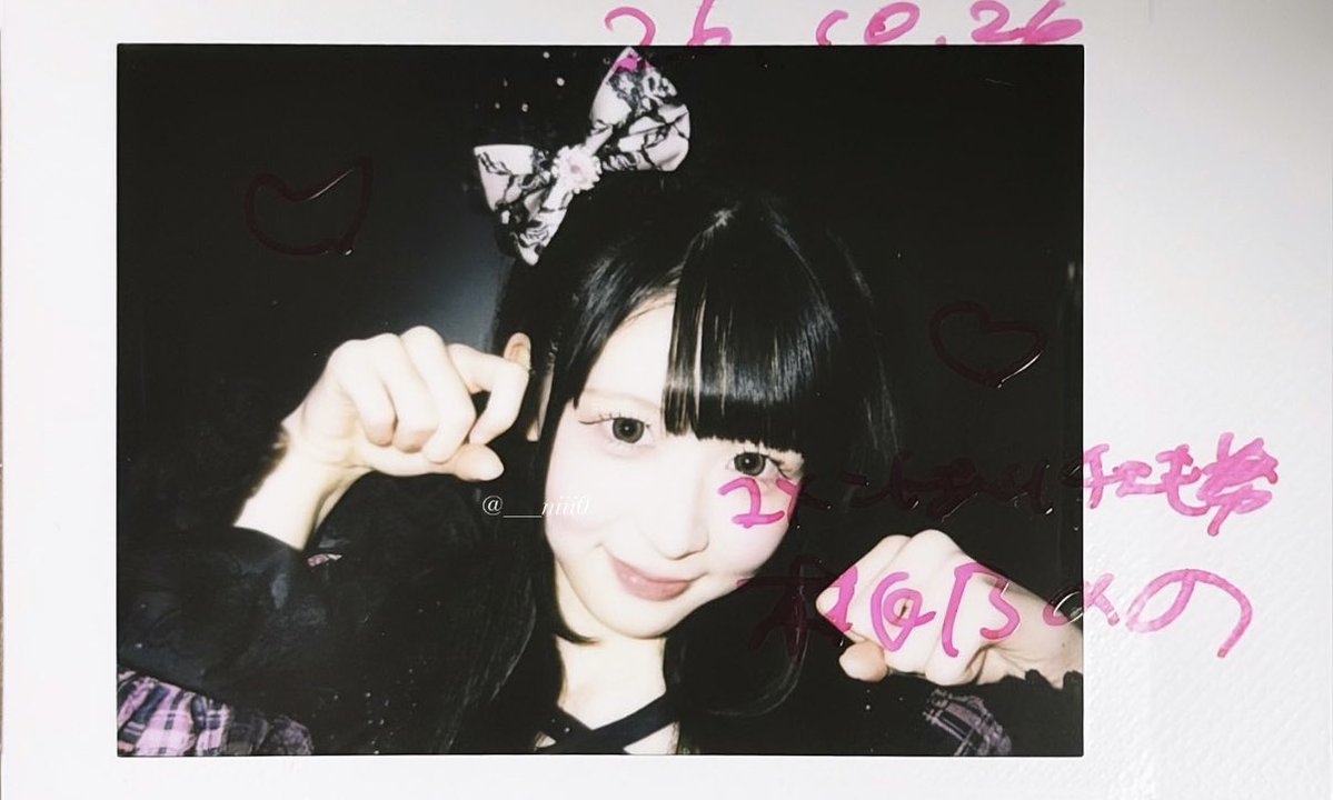 _____niii0's tweet photo. やりたい言ったの覚えててくれてありがとう₊⁺★
念願の私だけのコメありチェキ券(^ ̥_   ̫ _ ̥^ )🎀

#おめめ離しちゃのーのー #桃乃のの #iMiN #ヒロインズ https://t.co/M4ILTXHTkp