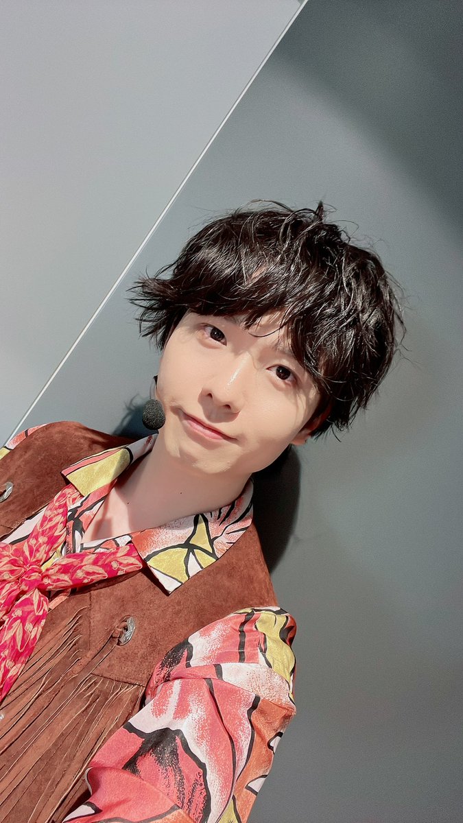 taichi_1104's tweet photo. 【#kiramune】
改めてありがとうございました！
素敵で貴重な時間でした😌
大阪公演もぜひ‼️
Aチームはもちろん！
僕から榊原くんに変わったBチームも、
めちゃ楽しめると思います✨

神谷さん、桑島さん、草野で📸
写真撮っていただきありがとうございました🙇
#READINGLIVE #PhantomBeauty https://t.co/yZbqSX3QOZ