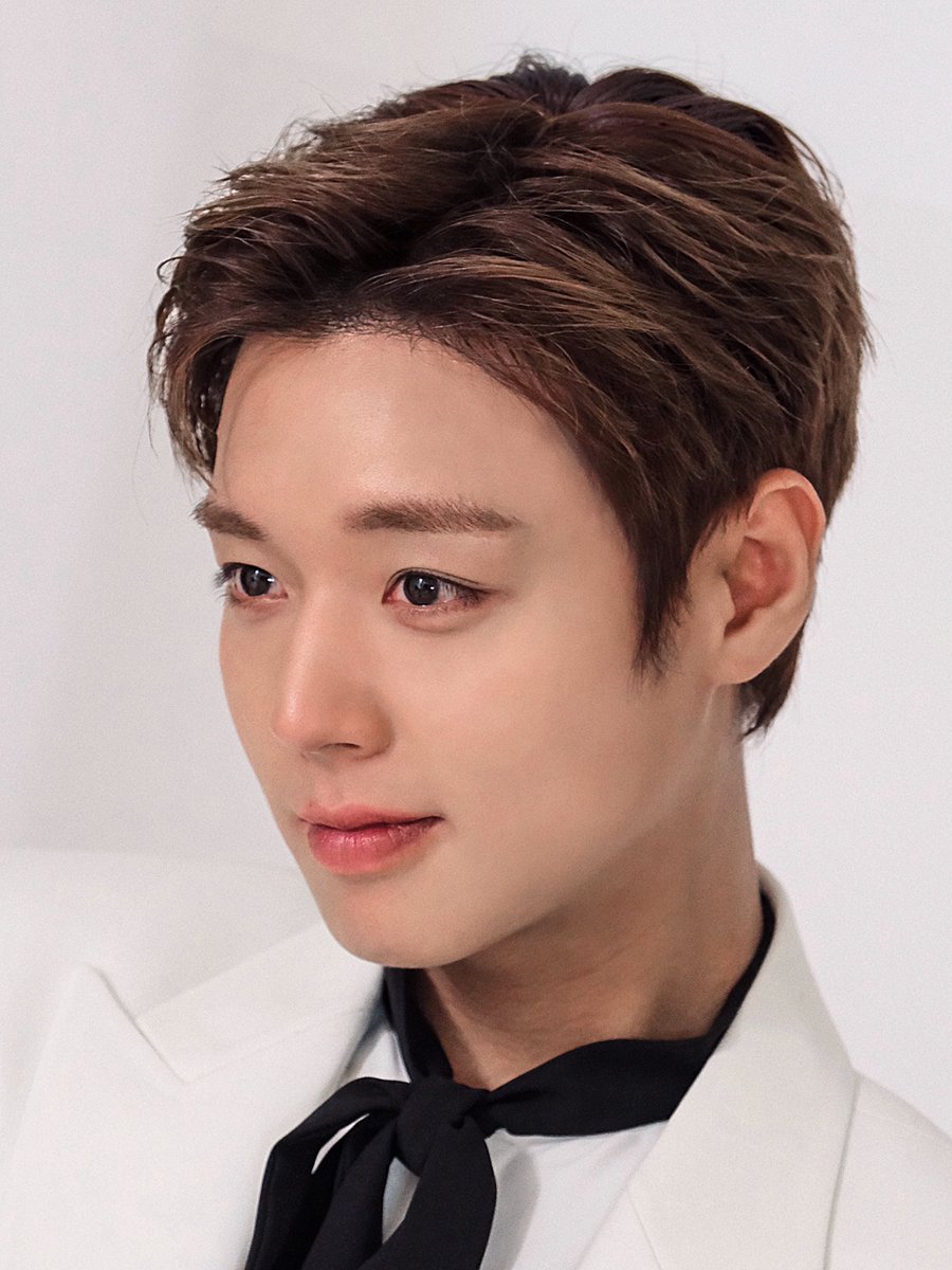 JIHUNIJOAH's tweet photo. 성장이란 https://t.co/3xSmErpi4u