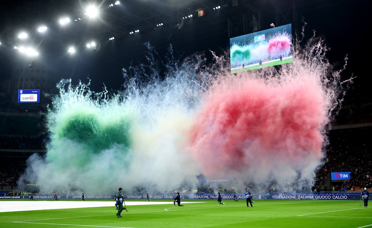 Azzurri's tweet photo. 𝑼𝑬𝑭𝑨 𝑵𝒂𝒕𝒊𝒐𝒏𝒔 𝑳𝒆𝒂𝒈𝒖𝒆 ✨

🎟️ Superata quota 40.000 biglietti emessi per #ItaliaFrancia 🇮🇹🇫🇷
🔗 https://t.co/v7PPOVUMH2

#Nazionale #Azzurri #VivoAzzurro https://t.co/Asic5cq3tl