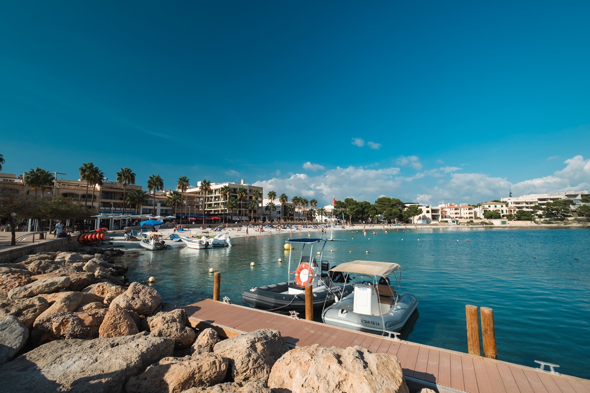 goib's tweet photo. 🪠Prorrogat el contracte de neteja dels ports de gestió directa de Mallorca fins al setembre de 2028 per un import de 2,14 M€.

⚓Aquesta actuació de @PortsIB assegura el manteniment de 10 ports i 4 instal·lacions menors.

📲 https://t.co/Ysdz9V9TpC. https://t.co/Z4nHwTy009