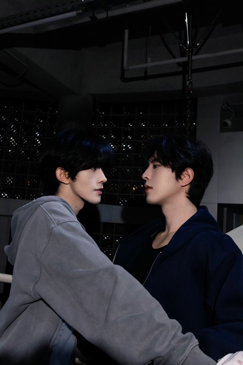 Meapi_Meapi's tweet photo. EXCUSE ME???🥵🥵🥵

Xingqiu are you doing a boxing photoshoot?
Cause to me it seems like you are about do some other activity😳😳😳 https://t.co/cSLrJ0utOt