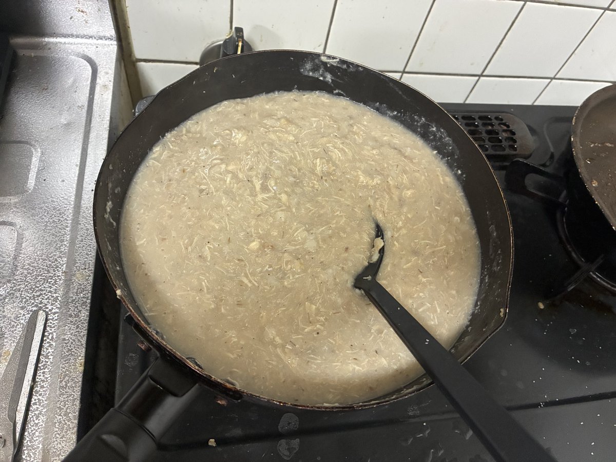 yonlee's tweet photo. アルメニアの家庭料理ハリサ作った。相変わらず美味い！😋 https://t.co/1s73pMf78T