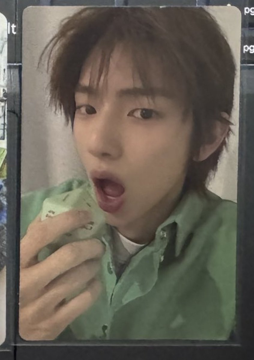 chinitohoon's tweet photo. wait ETO RIN 😆 https://t.co/i5UJtdgjaD