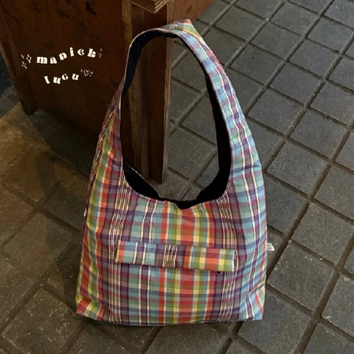 mjsuhnim's tweet photo. Cewe2 petite sini aku kasih tau totebag gemes🌈
cocok bgt sama kita2 cewe petite ga sih 🎀😭🤏 https://t.co/qXwS0j3Anv