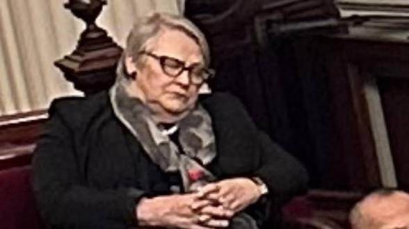 CaraMia200's tweet photo. @CrogerParody #Wilson’s glib,short answers are designed to avoid further probing questions. Impact? To cause concern she’s wholly underestimating gravity of her soon-to-be responsibilities as Premier AND Treasurer!
Bloody alarming. Out of her depth &amp; there’s no talent to lean on.
#SpringSt https://t.co/5BxhVrIaV0