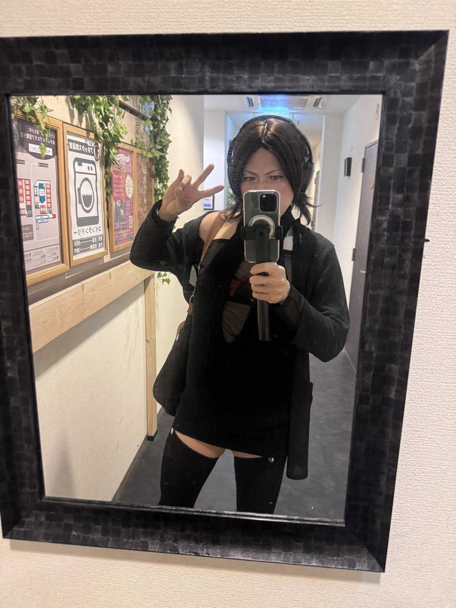 horujosou's tweet photo. 女装したのでドンキに行って食べ物買いに行くつもりで談話室寄ったら軽く痴漢されたアナちゃんです😘
帰って来たら軽く食べてVIPのお部屋でディルドかアナルビーズ入れて即トロマン使える状態で待機してるので今夜もケバい口マンコかトロマンに精子ぶち撒けてマワしてください😍
#通天小町　#女装 https://t.co/fbwgnhON3l