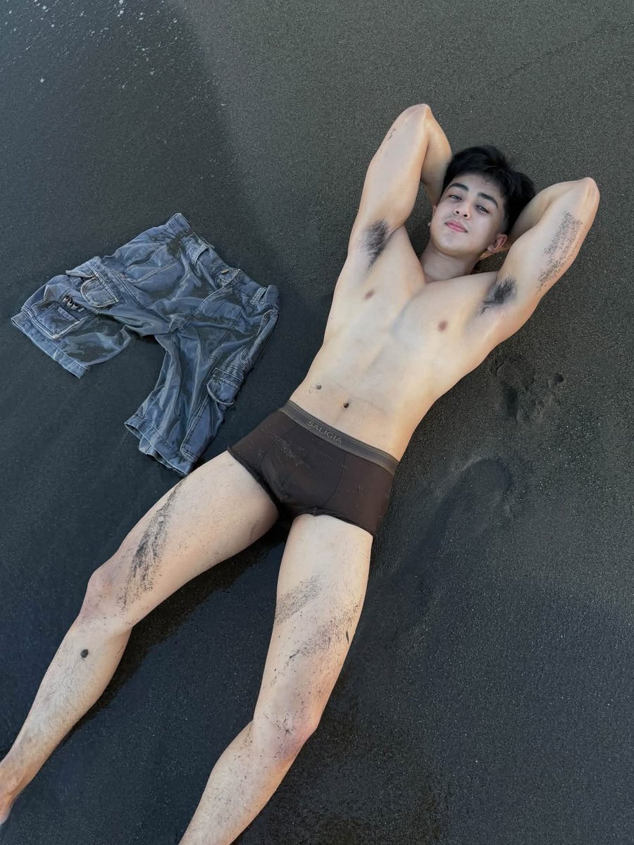 NEpogiposting's tweet photo. Grabe yun, kylev!! 🔥🥵 https://t.co/QnTV9yIcHr