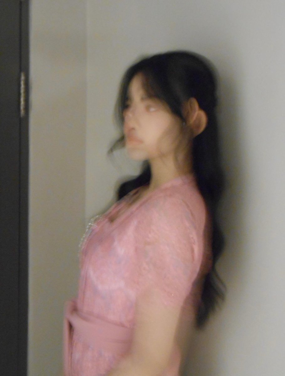 fathanarkani's tweet photo. Whatever these blurry effects. The focus is still on you, Erine @CErine_JKT48 https://t.co/qt2hN9w1A9
