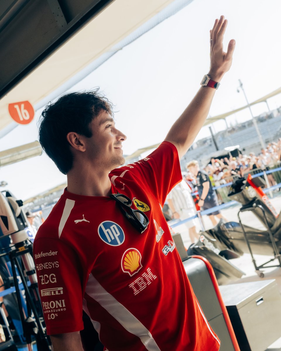 ShellMotorsport's tweet photo. Charles takes P2 in Austin! 🥈🇺🇸

A big weekend in Texas with Scuderia Ferrari HP 🤝

As Innovation Partner to Scuderia Ferrari, we’re proud to be part of the journey 🔴

#ShellMotorsport #ScuderiaFerrariHP https://t.co/mAfXKhwl0x