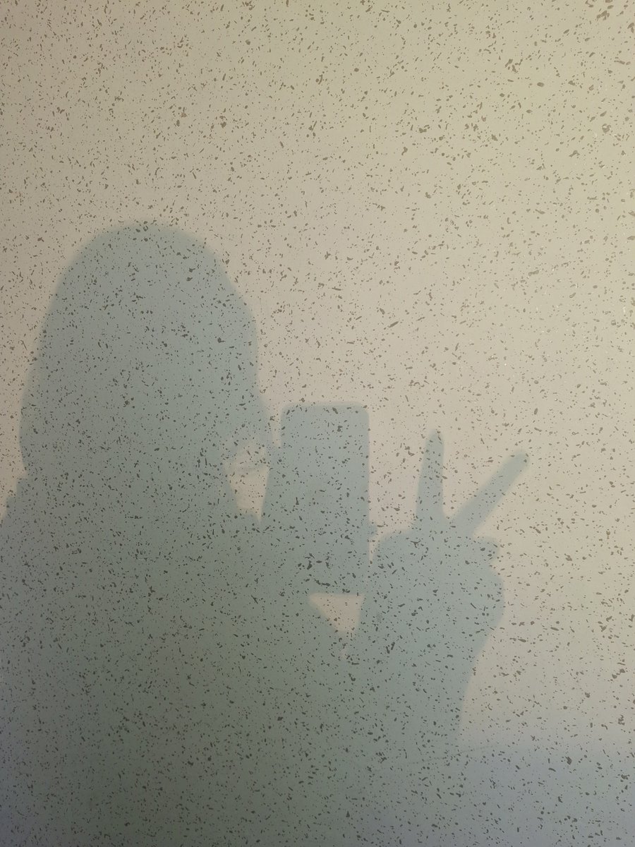 0u0_0vo's tweet photo. 심심해서 나 가출해
트친들 인알해죠
나랑 디엠하고 자주 놀사람 찾아갈게

#일상계트친소 #일상계_𝕏친소 #우울계_𝕏친소 #우울계트친소 https://t.co/uKMXpenbpA