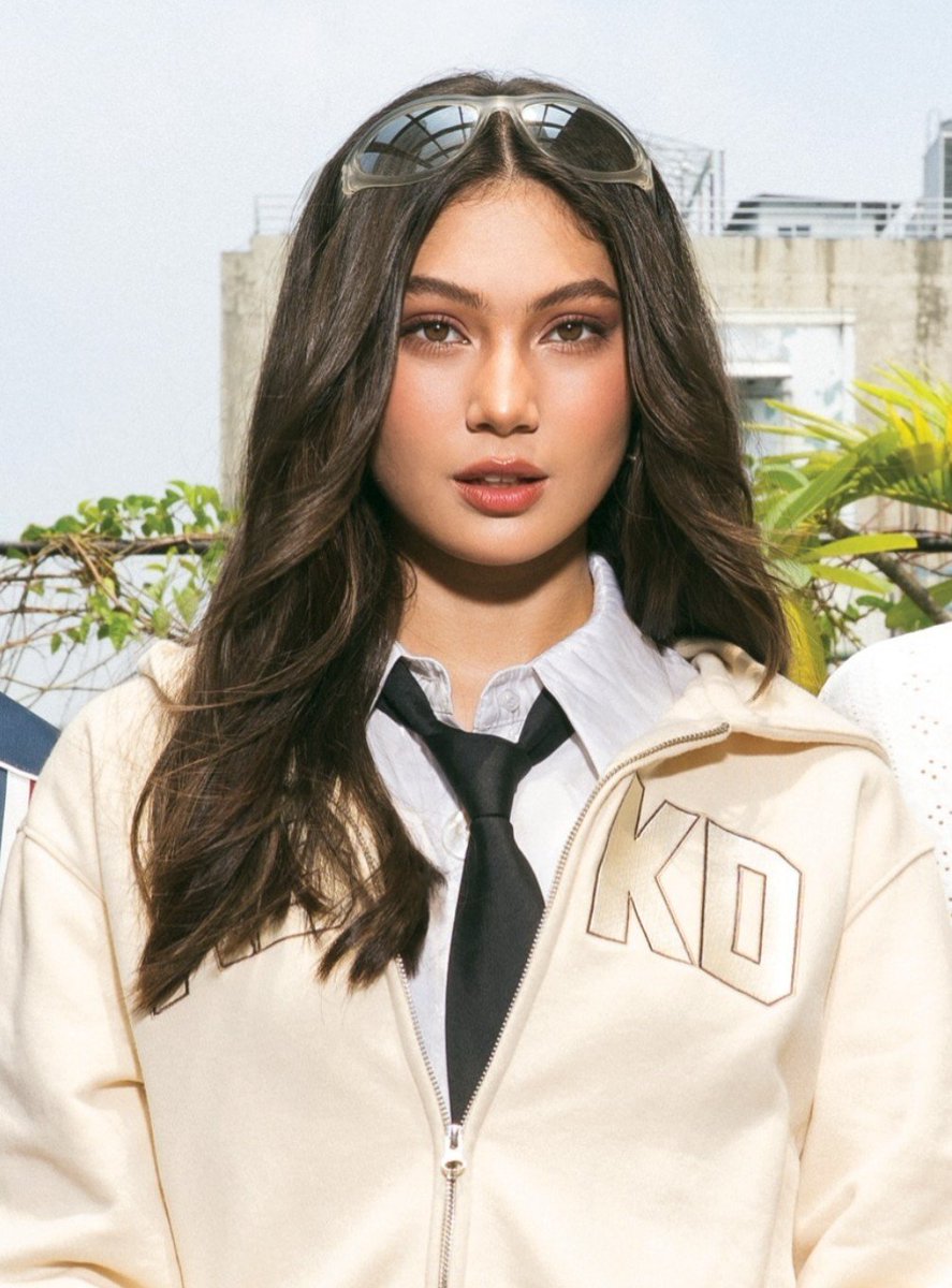 _Cla___'s tweet photo. Ang lala ng facecard mo @ccefleming ❤🔥
https://t.co/Eg2HmwqoG6
#CharlieFleming https://t.co/VQJ068geTQ