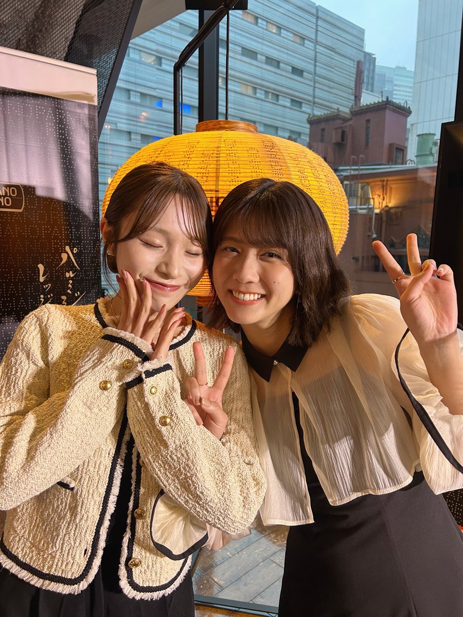 gn___maria's tweet photo. 今日ロケしててね、左見たらひだあやが居た！びっくりした！！！！🧡 https://t.co/QUkQFV6Lxq