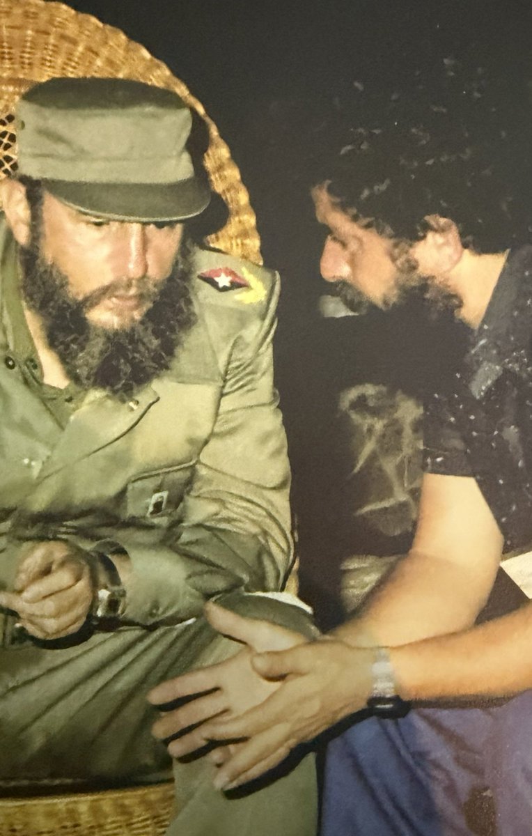 Guerrerotony161's tweet photo. Lula y Fidel, grandes amigos.
#LulaPresidente https://t.co/ahlQCve48d