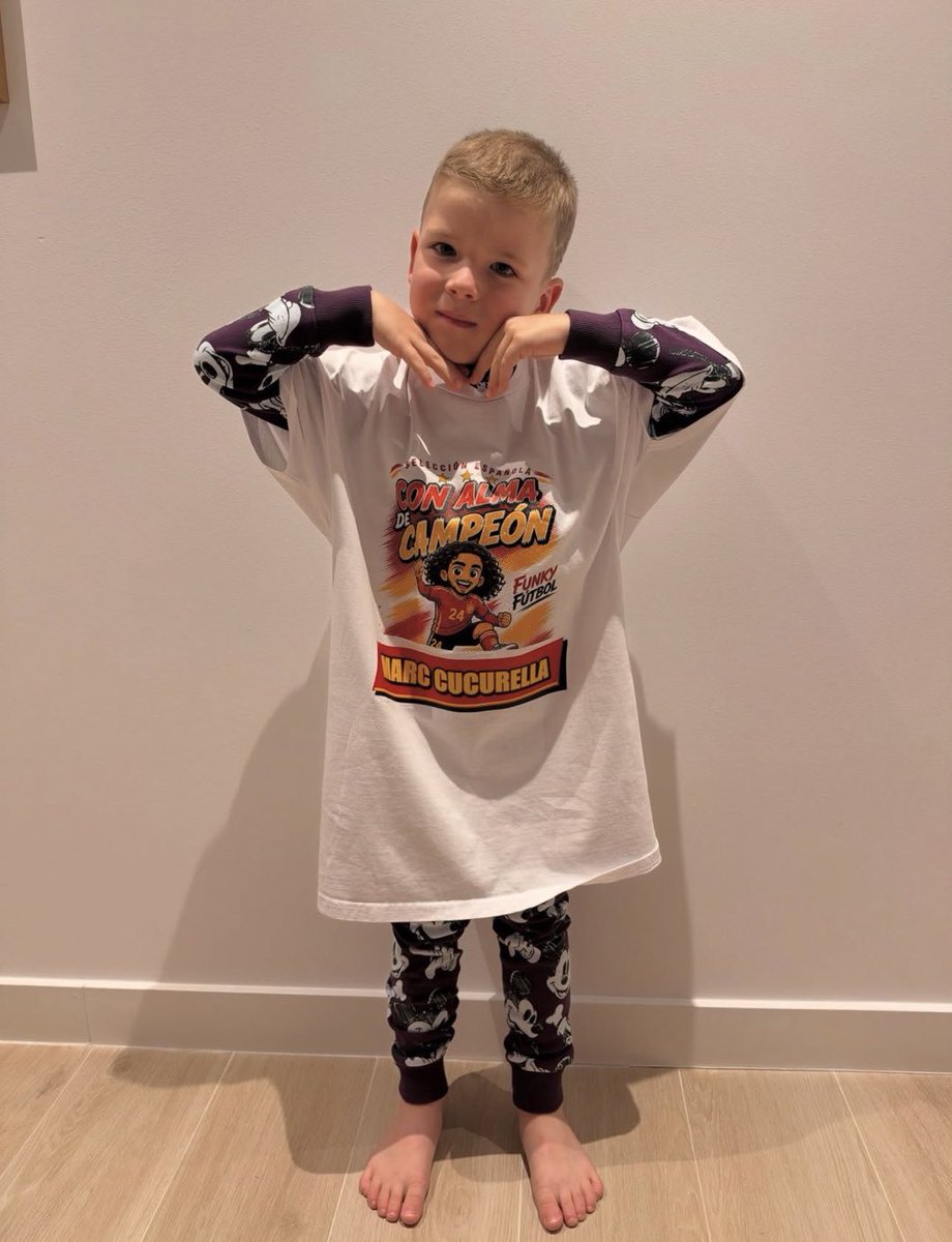 MadridXtra's tweet photo. Lunin’s son. 🥲🤍 https://t.co/yZJe9OXIyP