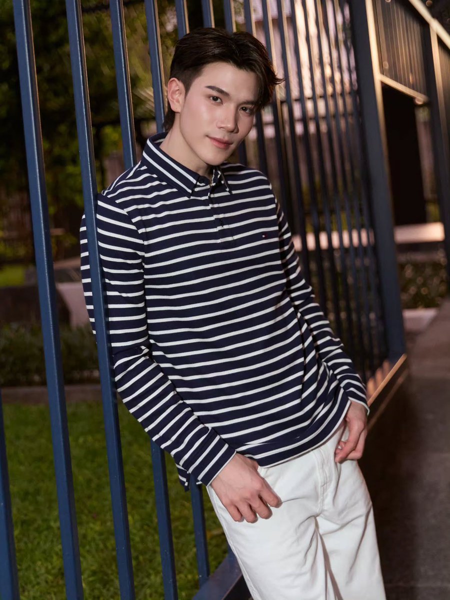 ForSupFourth's tweet photo. 🌳🤍👦🏻 @TommyHilfiger 

#TommyHilfigerxFourth
#TommyHilfiger #TommyFamily

2026-10-26
[Update IG] fourth.ig

@tawattannn
#Fourthnattawat #โฟร์ทณัฐวรรธน์ https://t.co/StEWoaR9SP