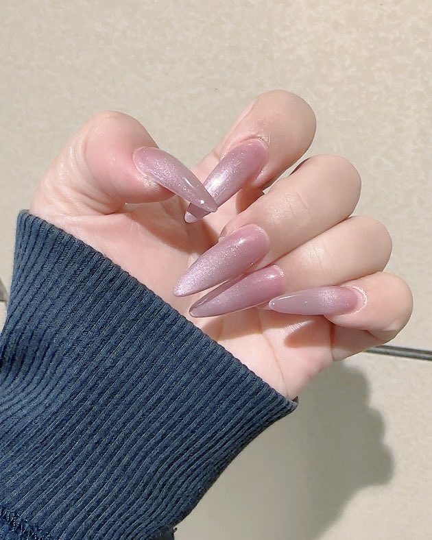 m_44300's tweet photo. ネイル変えてはぴっ💅🌟
メンカラを意識しようと直前までは思う← https://t.co/3pdNS3iIRQ