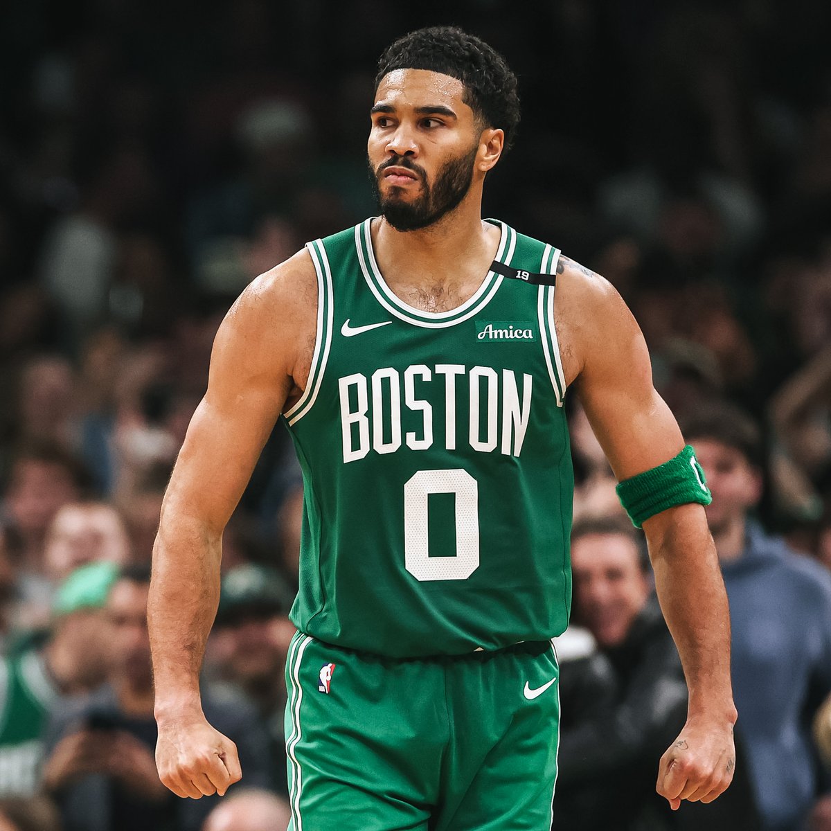 celtics's tweet photo. Back to work 😤 https://t.co/spj7GkI52Z