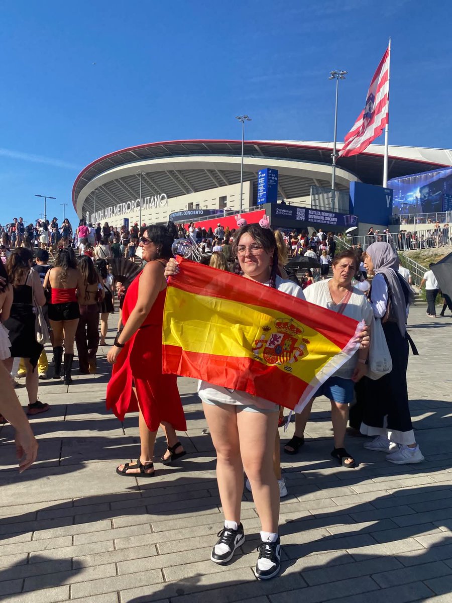 Jkbabe997's tweet photo. 4 meses de uno de los mejores días de mi vida..🥹💜 #BTS_WORLDTOUR_ARIRANG_MADRID https://t.co/nga8vWLLPJ
