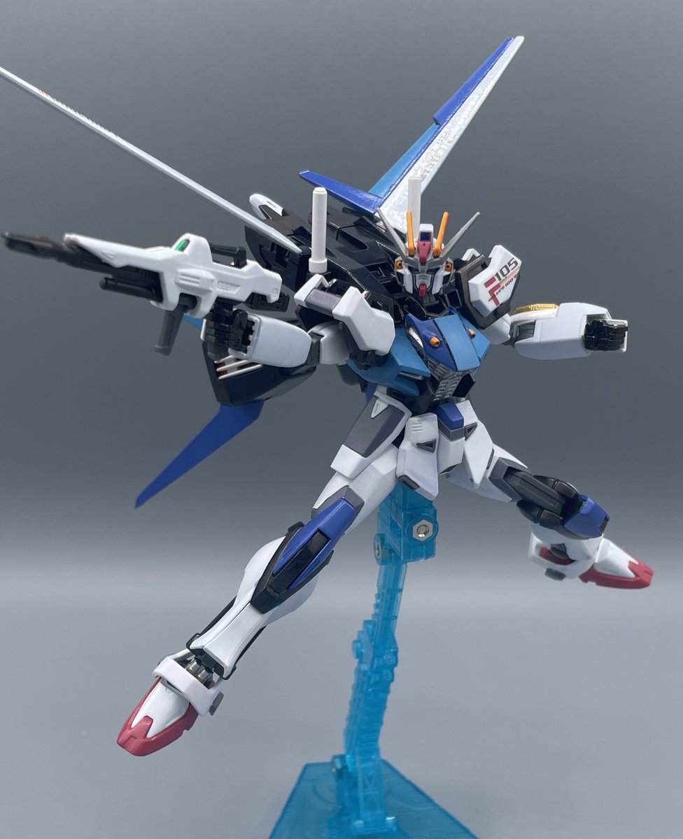 CAMPLABASE's tweet photo. #はじめましてこちら代表作になります
#ガンプラ ＃GUNSTA #筆塗り 

キャンプラです。

ストライク×F91！！推しMSによる夢のクロスオーバー！
キャッチコピーは・・・
筆塗りが奏でる！ F (フォーミュラの)GO-ON (轟音)！

カッ飛べ！プラフスキー・パワーダッシュ！！ https://t.co/Xu329EtR9H