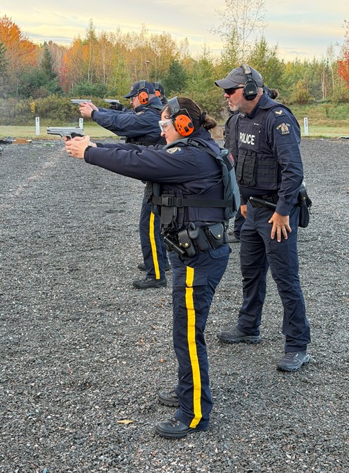 RCMPNB's tweet photo. The RCMP’s Tactical Training Section works year-round to keep frontline members ready for the challenges they may face on duty. For approximately six months each year, instructors deliver mandatory firearms recertification training. https://t.co/1KRv7a9N26